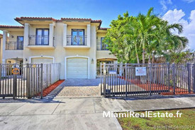 PALM BREEZE CONDO