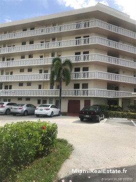 POINT EAST 3