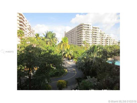 KEY COLONY IV (BOTANICA)