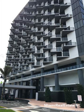 5252 PASEO CONDO