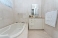 Biscayne key estates, condo for sale in Key biscayne