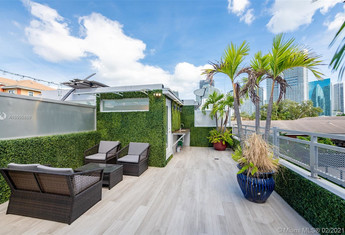 For sale in BRICKELL COURTS TOWNHOUSE