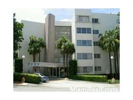 JARAGUA PLAZA