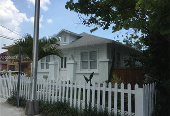 For sale in CITY MIAMI SOUTH BLK 010