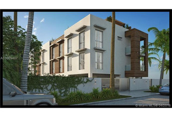 For sale in WEST BRICKELL TOWN HOMES